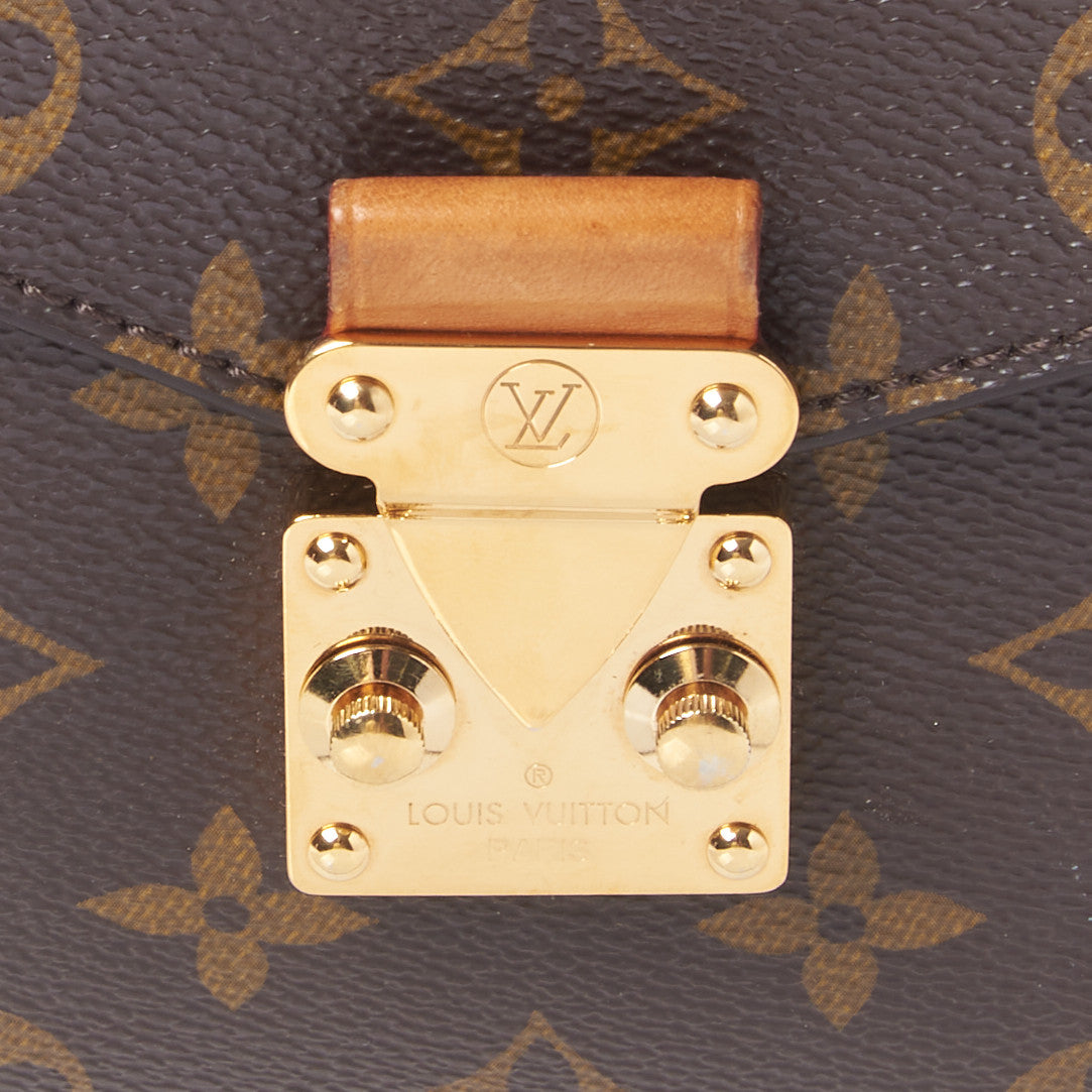 Monogram Pochette Metis