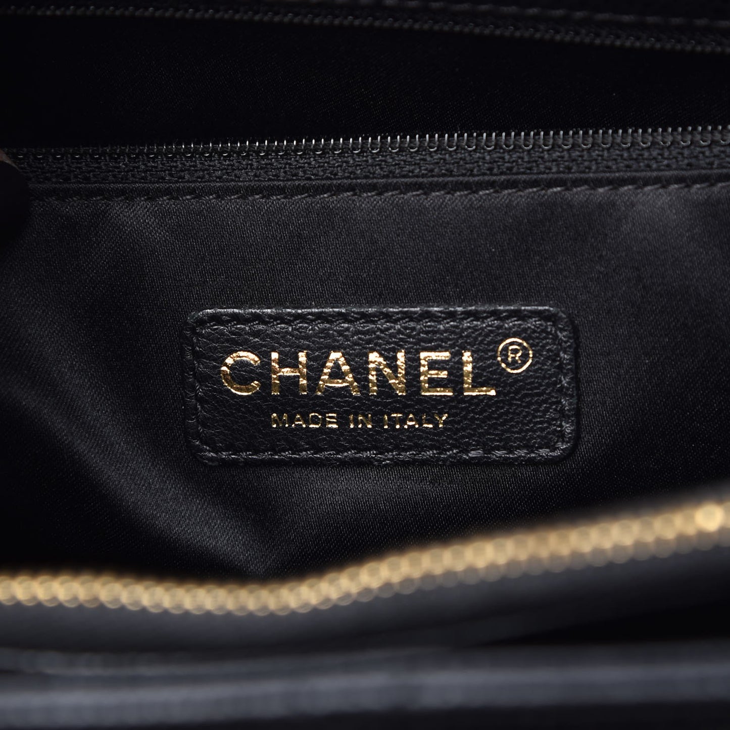 Caviar Quilted Grand Shopping Tote GST Black