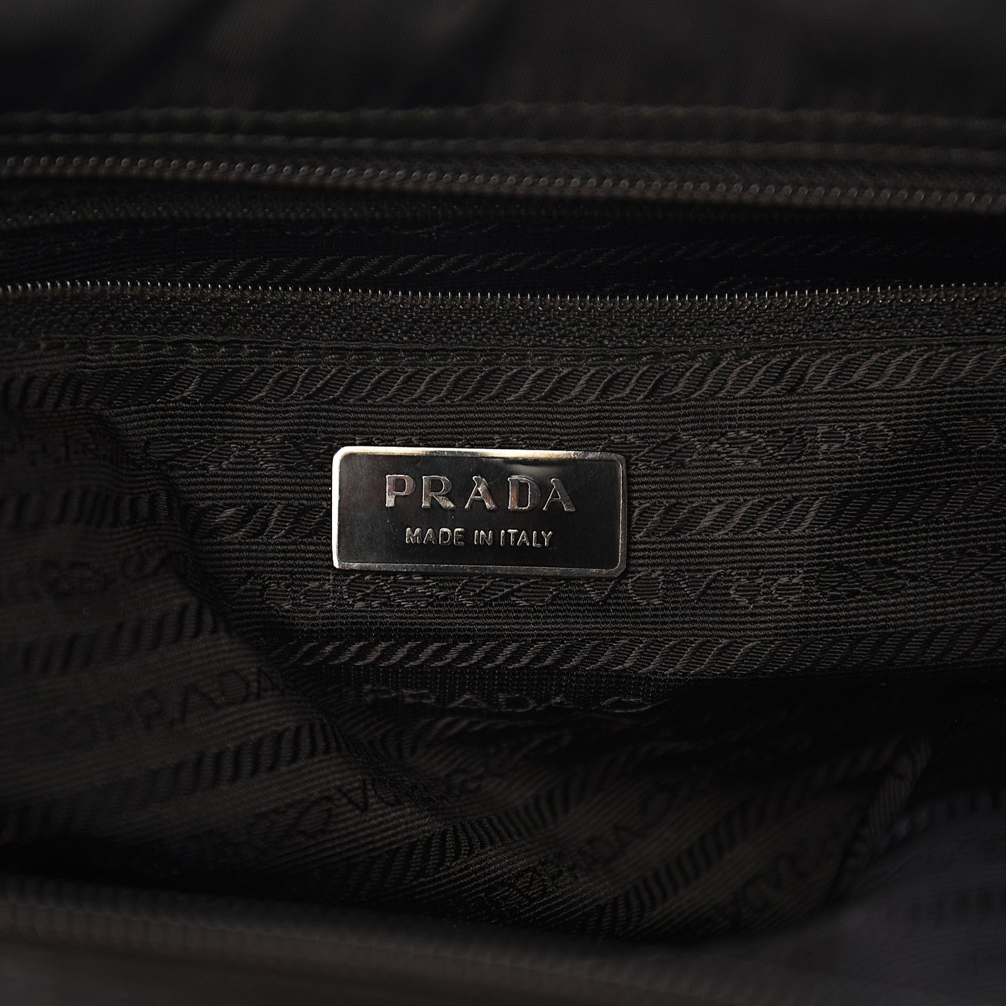 Nylon Vela Sport Messenger Bag Black