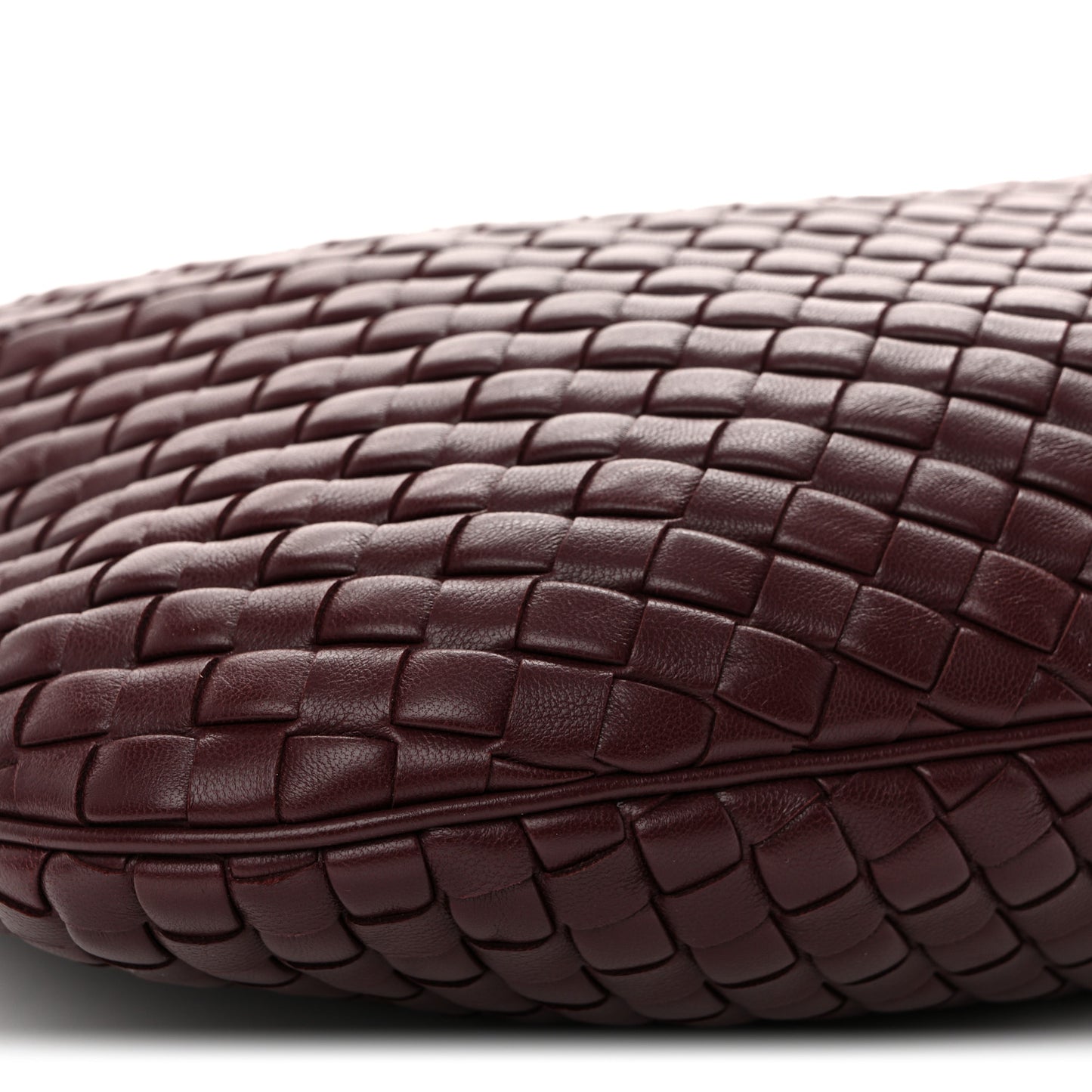 Lambskin Intrecciato Medium Padded Veneta Deep Mahogany