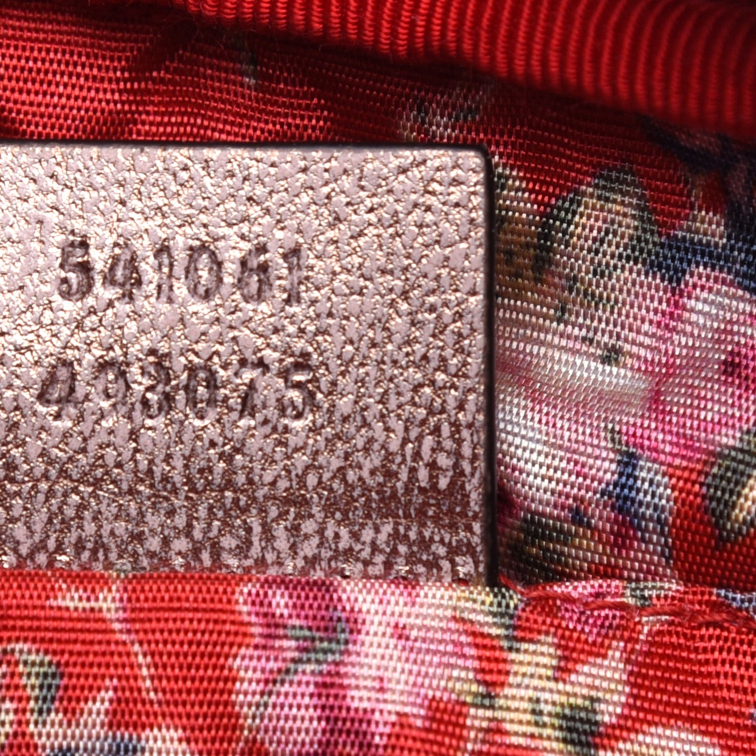 Gucci Laminated Nappa Trapuntata Small Zumi Shoulder Bag Rosa Lago Rame 9 of 14