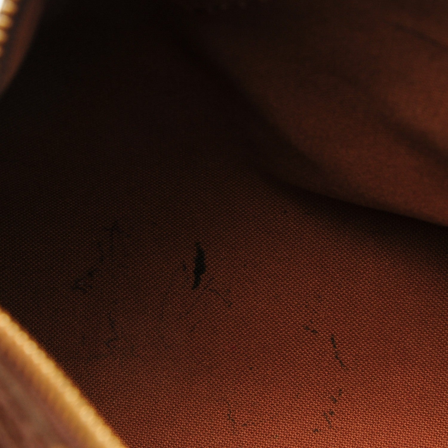 Louis Vuitton Monogram Speedy 25 9 of 9