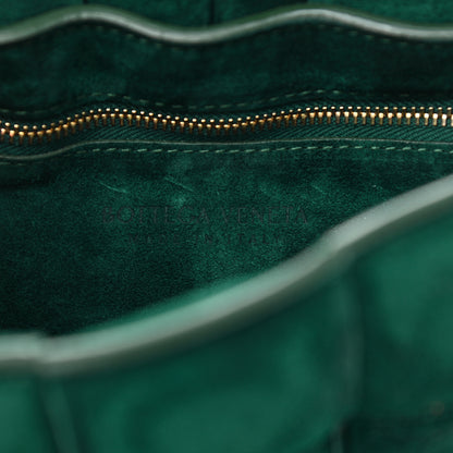 Bottega Veneta Suede Maxi Intrecciato Padded Chain Cassette Crossbody Bag Emerald Green 6 of 10