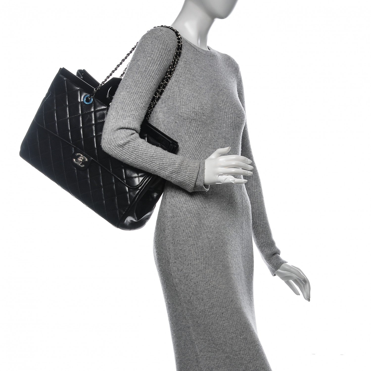 Chanel Glazed Calfskin Quilted Large CC Delivery Tote Black 2 of 7