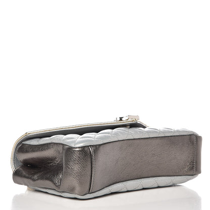 Saint Laurent Metallic Calfskin Tri-Quilt Monogram Medium College Bag Gold Argento 4 of 7