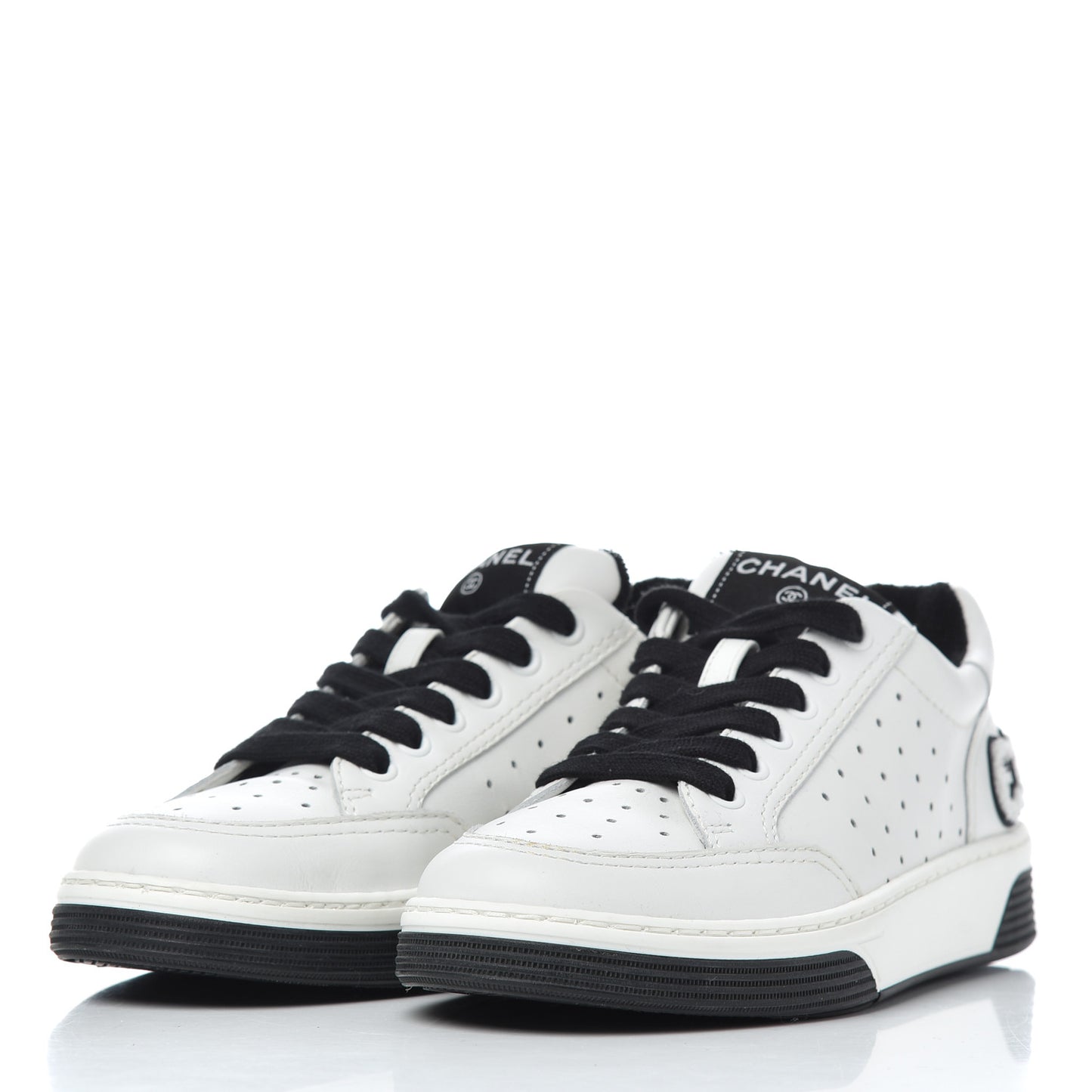 Calfskin Womens Logo Sneakers 35 Black White