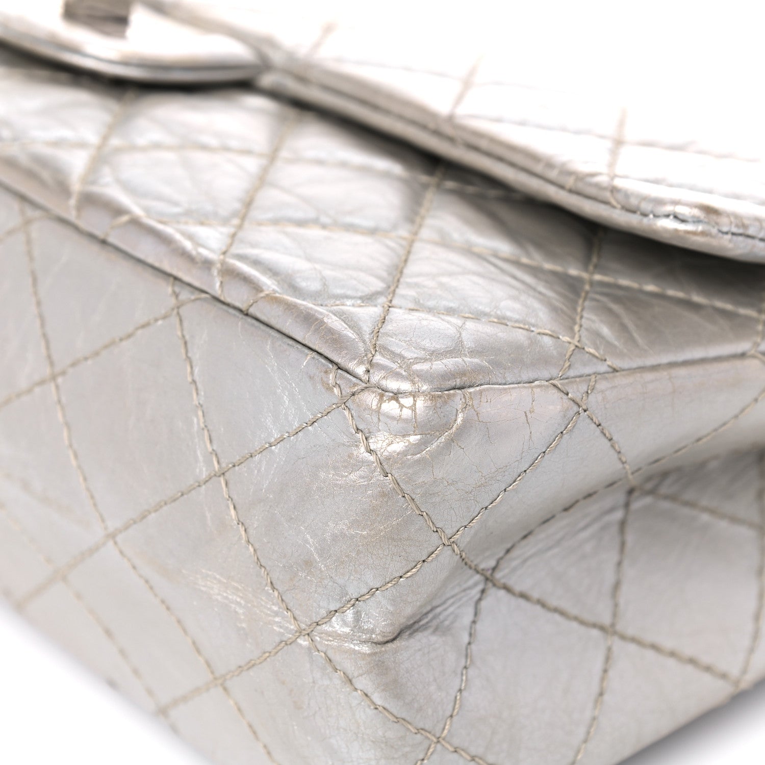 Chanel Metallic Aged Calfskin Quilted 2.55 Reissue 226 Flap Silver 10 of 21