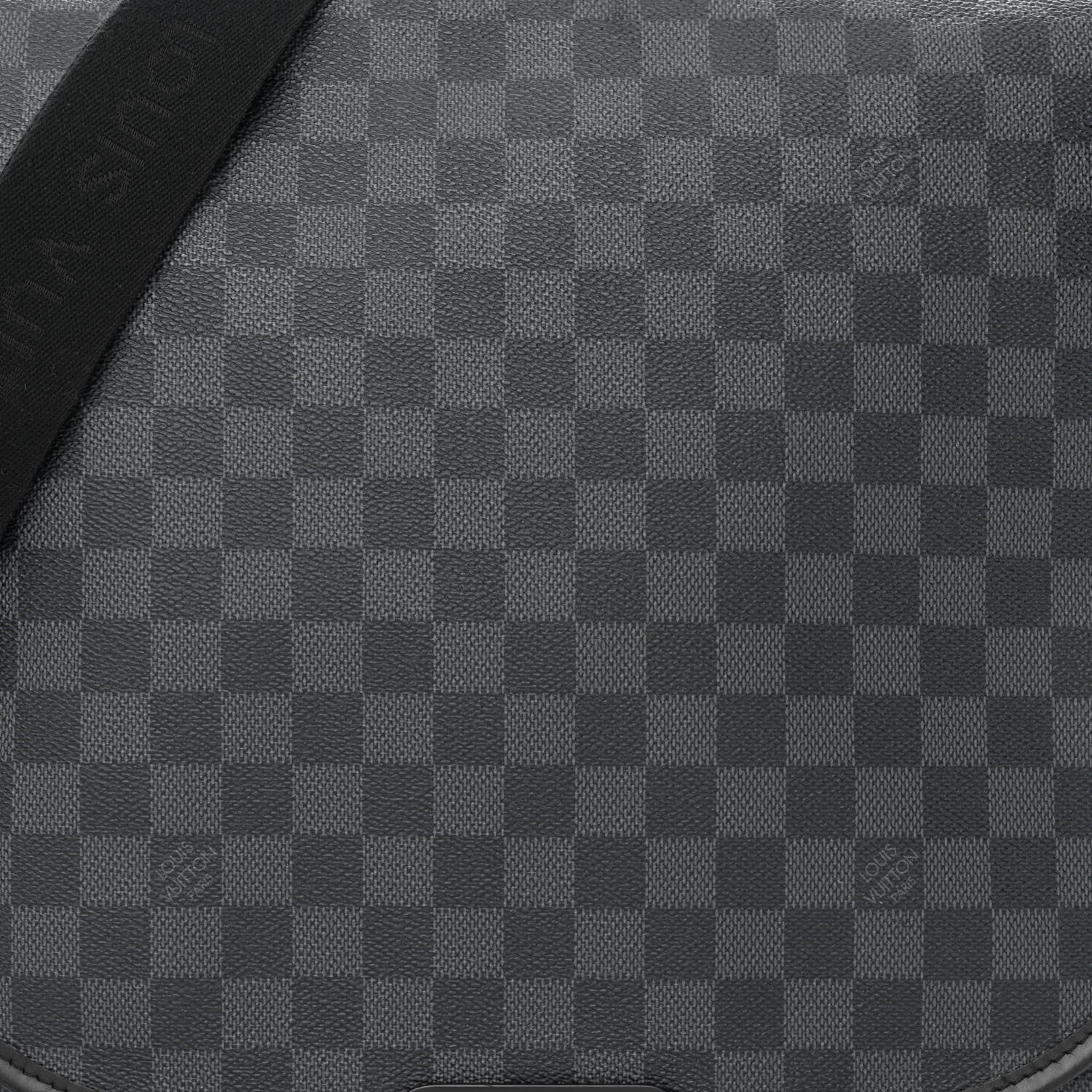 Louis Vuitton Damier Graphite Daniel MM 8 of 10