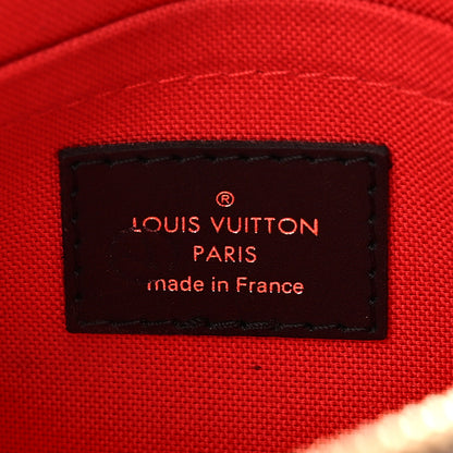 Louis Vuitton Reverse Monogram Giant OnTheGo East West 6 of 9