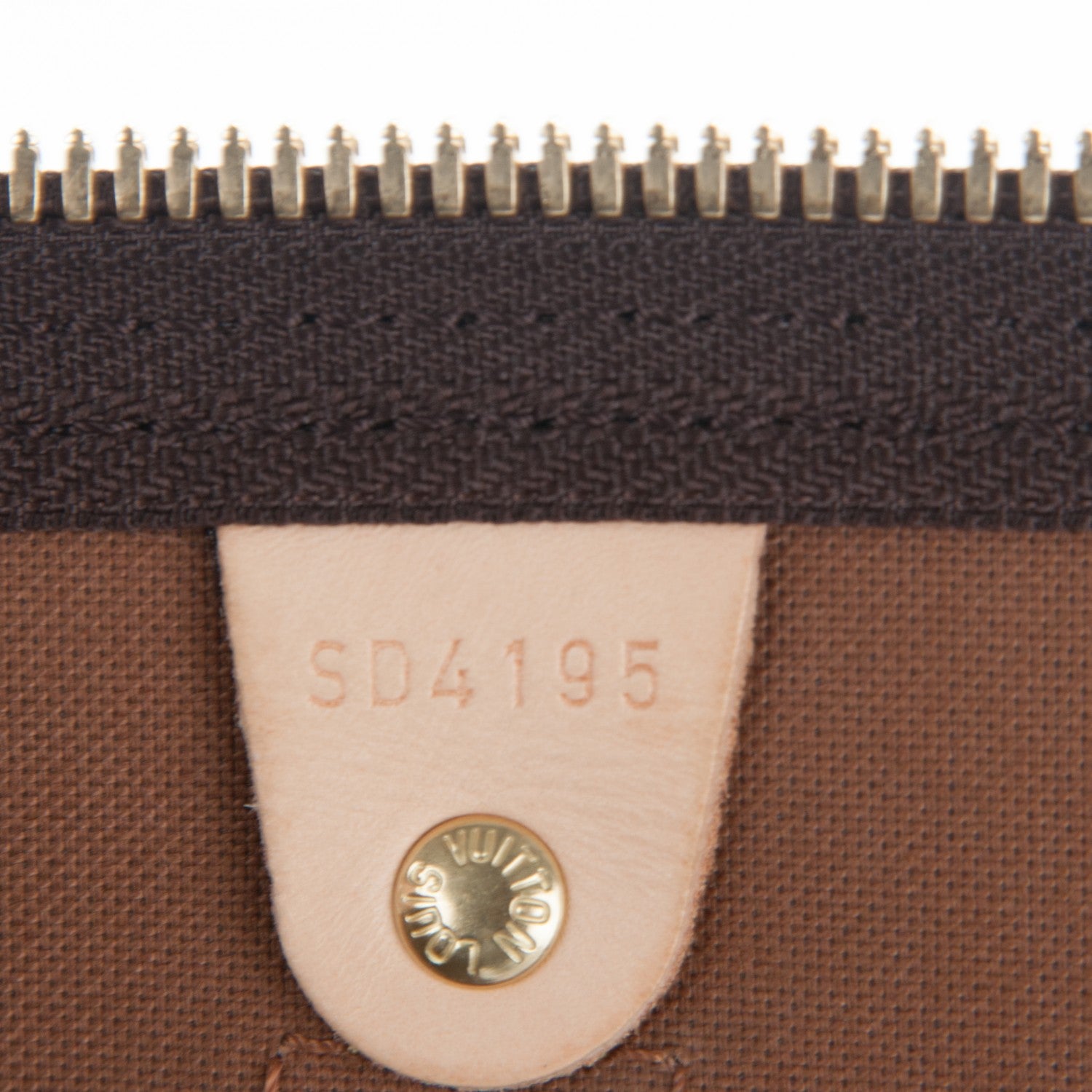 Louis Vuitton Monogram Keepall 55 9 of 9