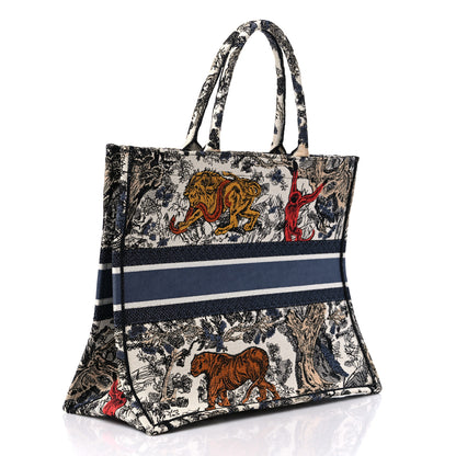 Christian Dior Canvas Embroidered Large Dioriviera Toile De Jouy Book Tote Multicolor 3 of 12