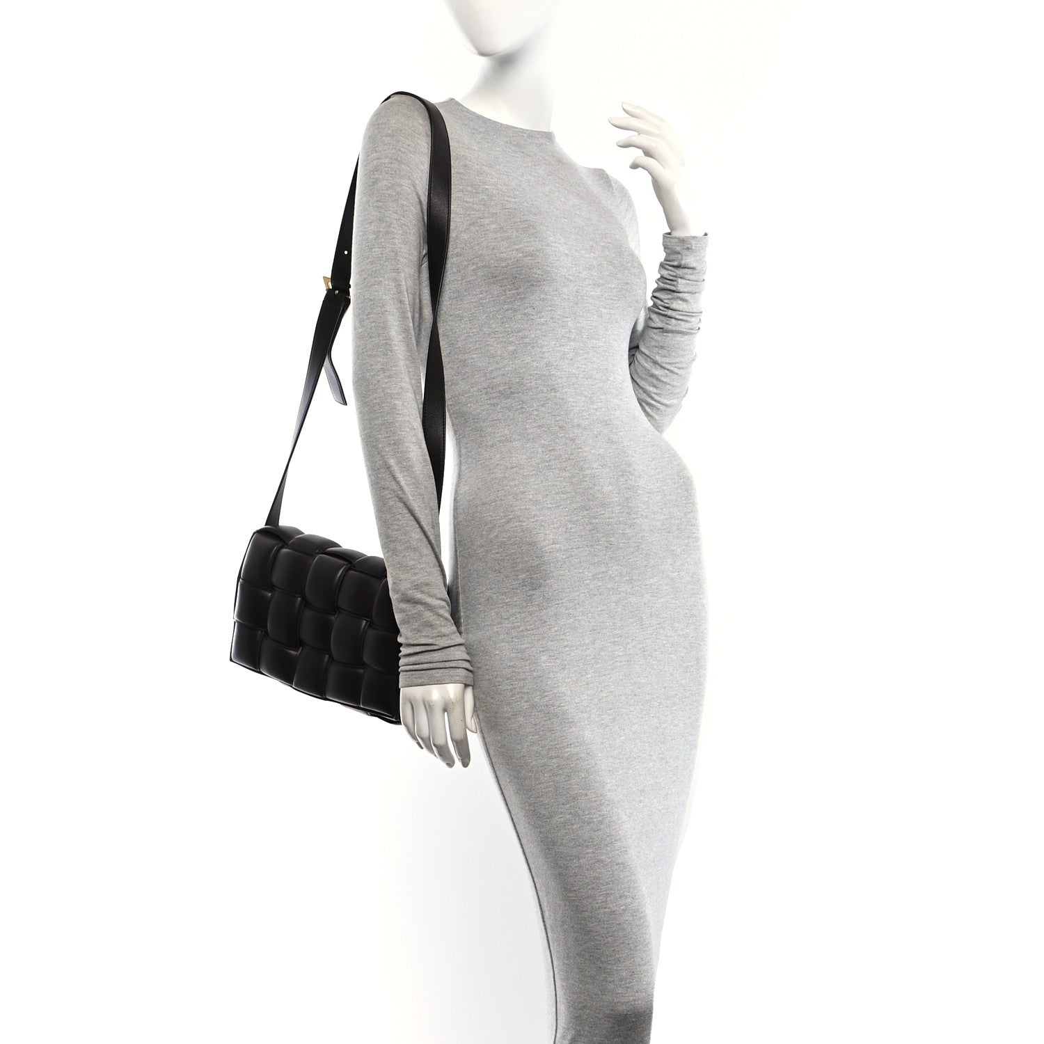 Bottega Veneta Nappa Maxi Intrecciato Padded Cassette Crossbody Bag Fondant 2 of 12