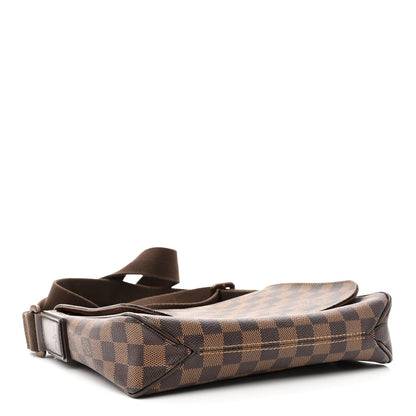 Louis Vuitton Damier Ebene District PM 4 of 12