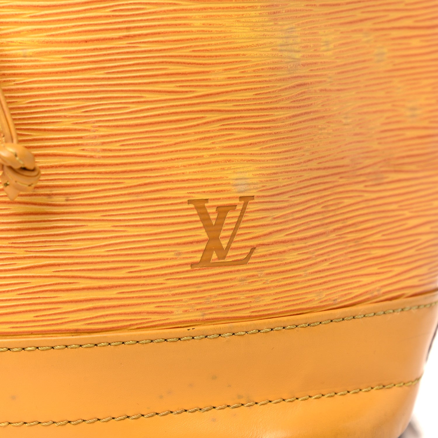 Louis Vuitton Epi Noe Tassil 19 of 45