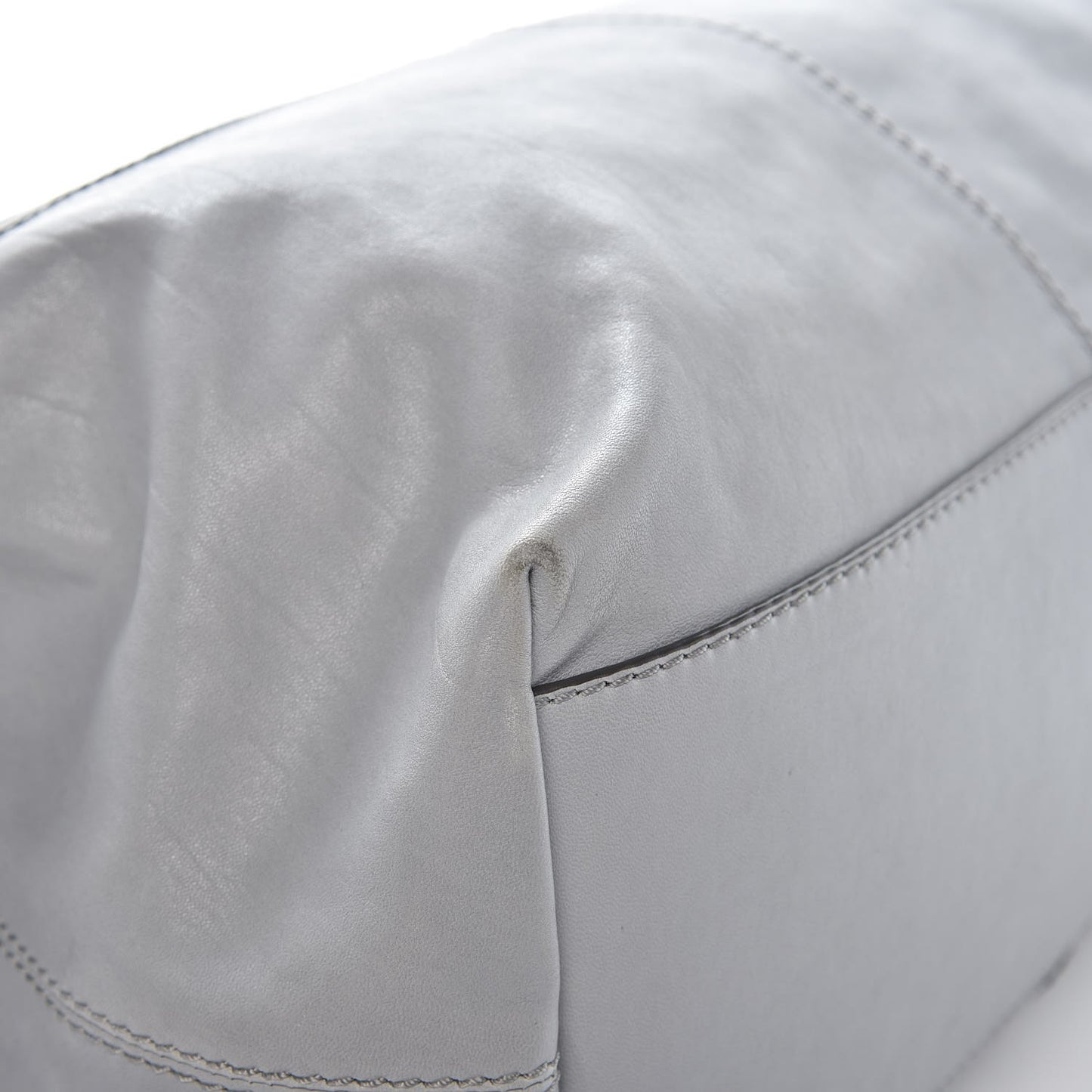 Lambskin Medium Nightingale Pearl Grey