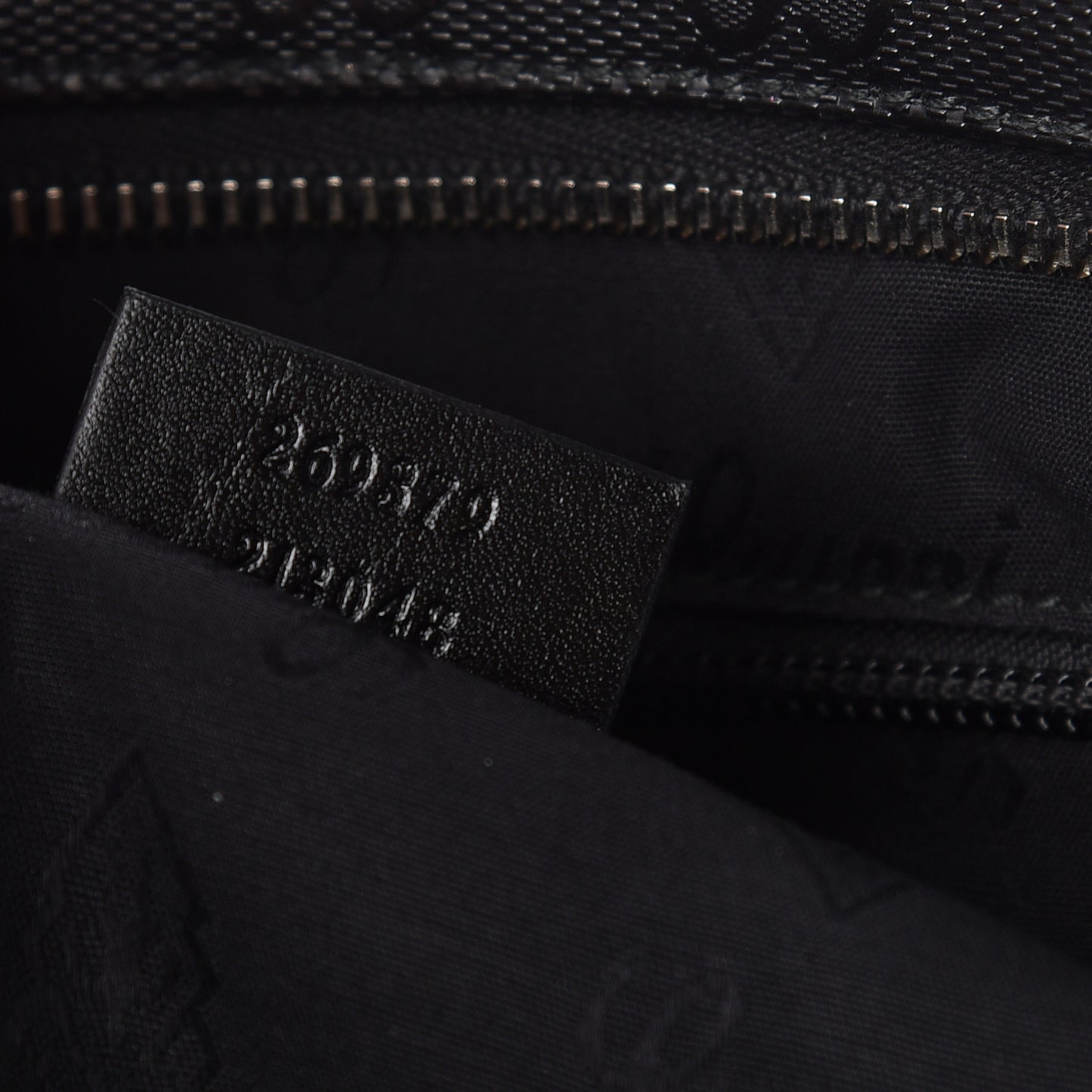 Imprime Monogram Web Medium 500 by Gucci Flat Messenger Bag Black