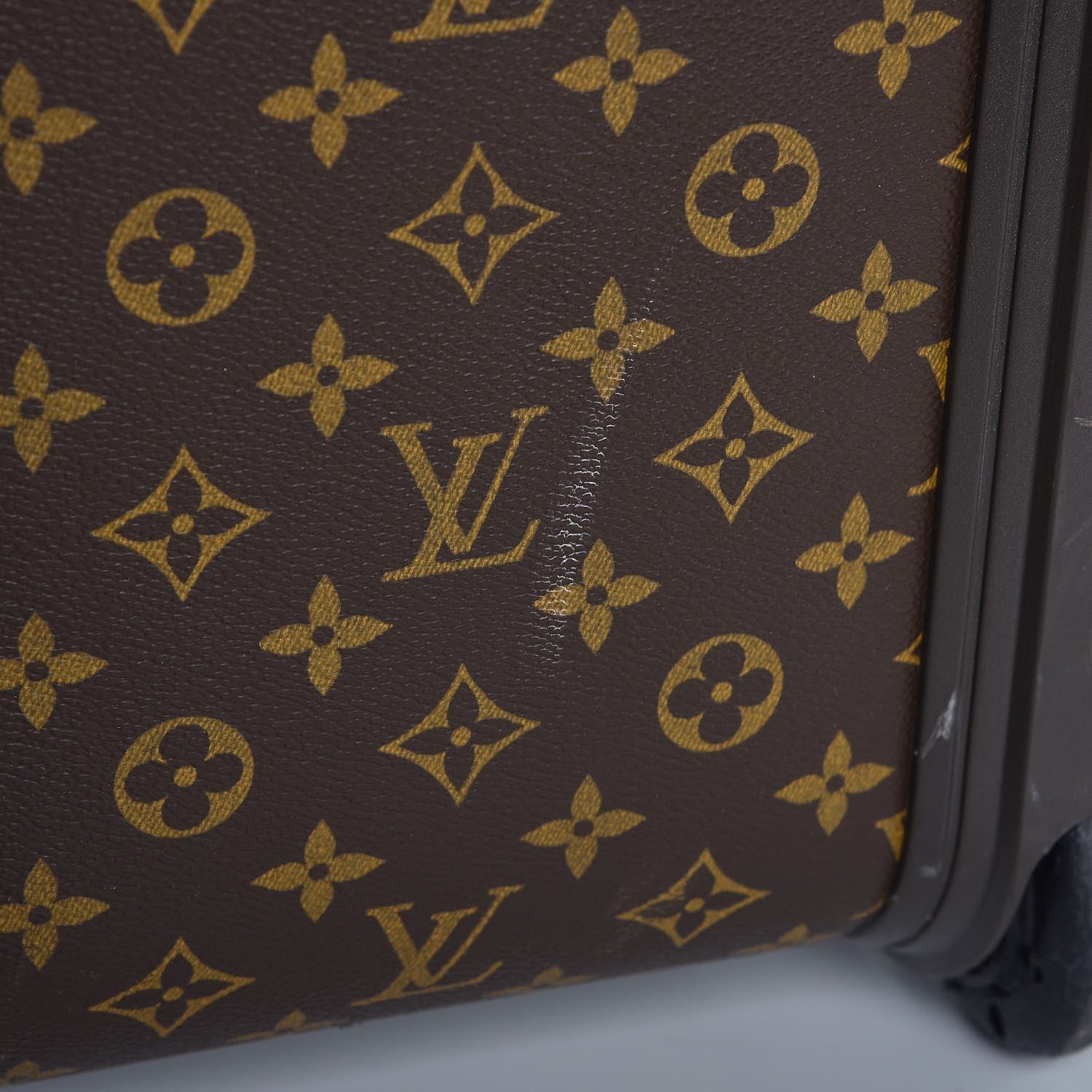 Louis Vuitton Monogram Pegase 55 16 of 18