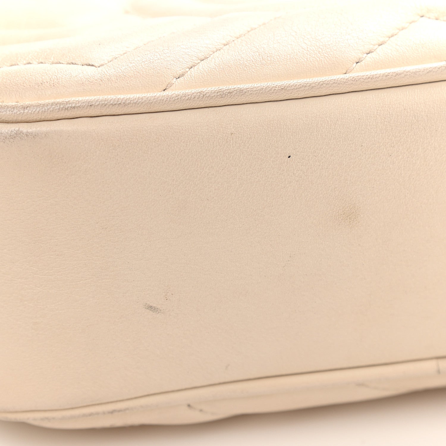 Gucci Calfskin Matelasse Mini GG Marmont Chain Shoulder Bag White 11 of 13