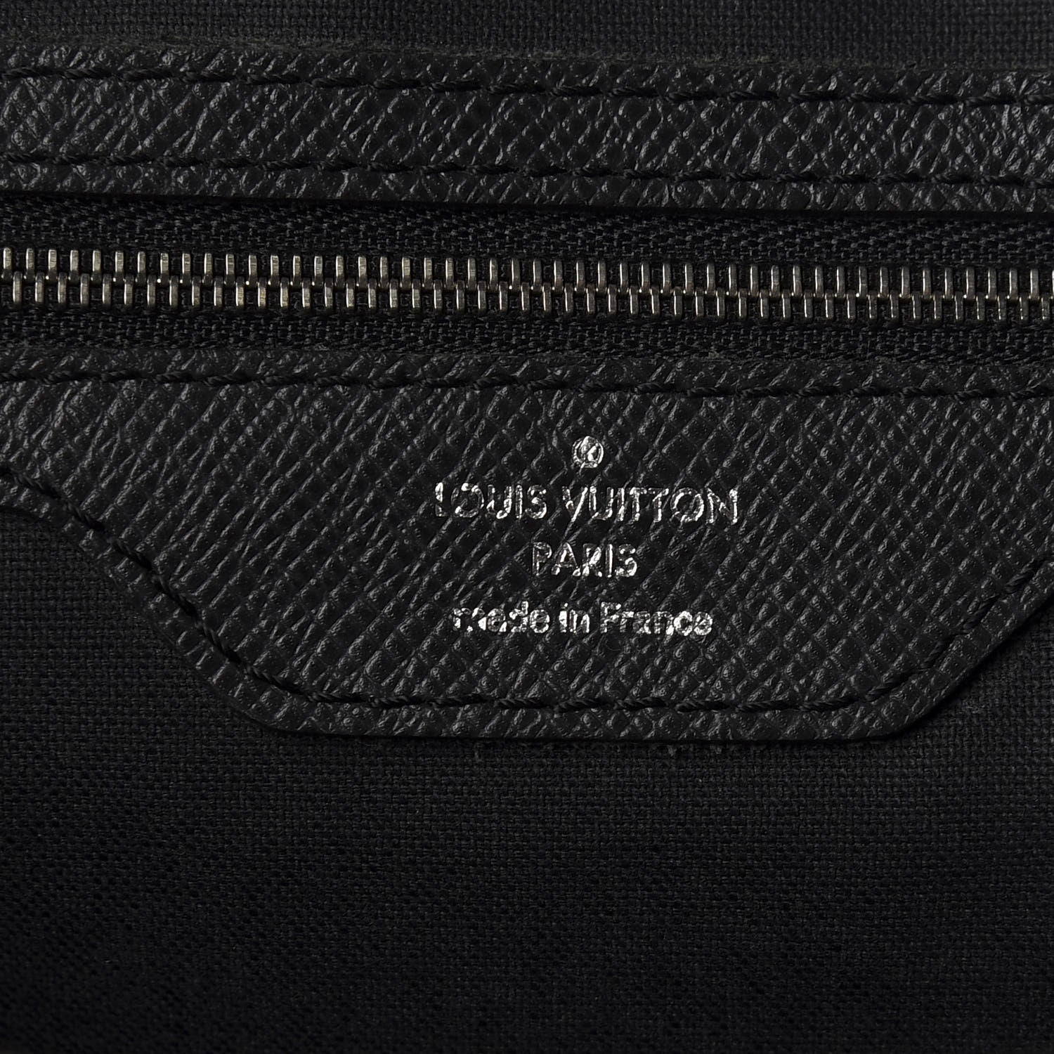 Louis Vuitton Taiga Alexander Briefcase Black 7 of 9