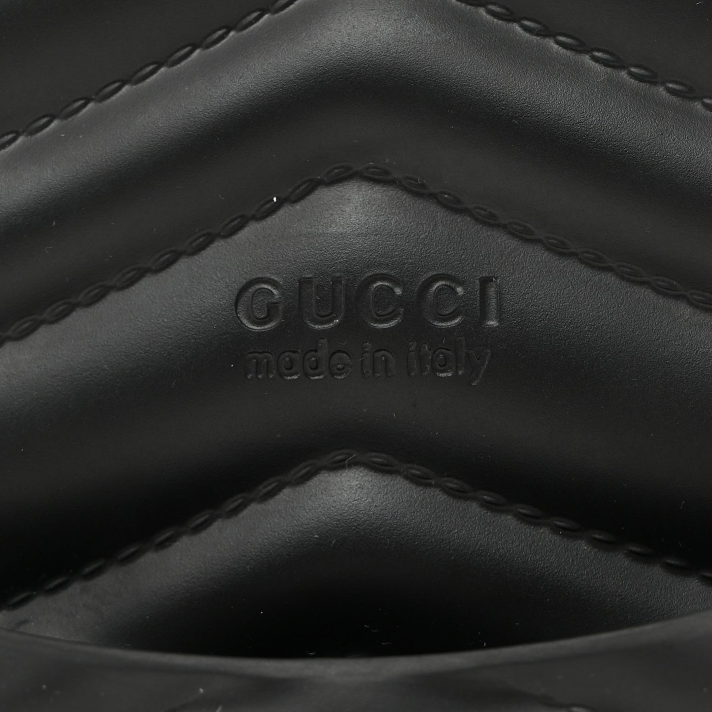 Rubber Chevron Logo Embossed Womens Thong Platform Sandals 35 Black