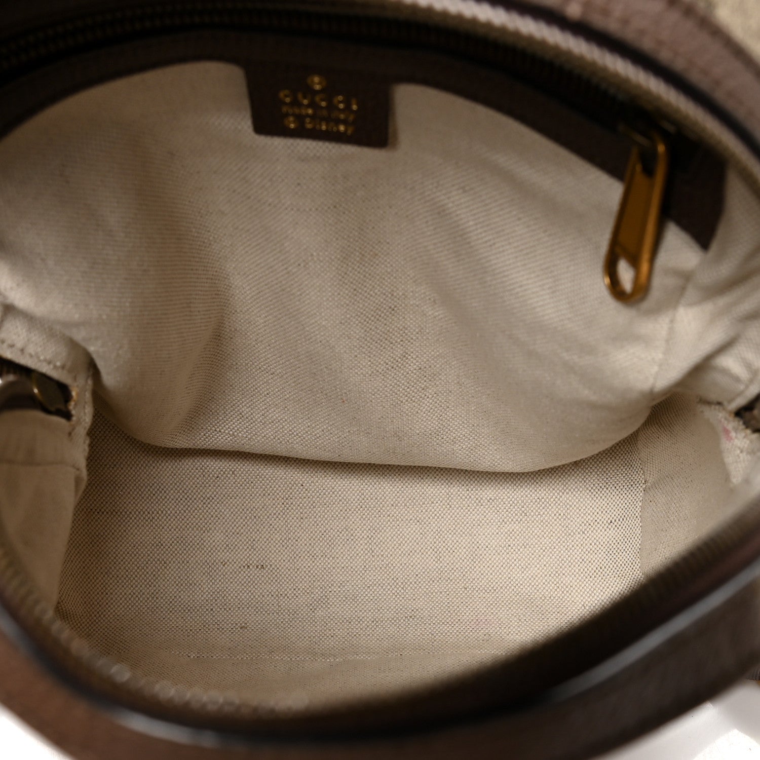 Gucci X DISNEY GG Supreme Monogram Web Three Little Pigs Ophidia Dome Backpack Beige New Acero 5 of 10