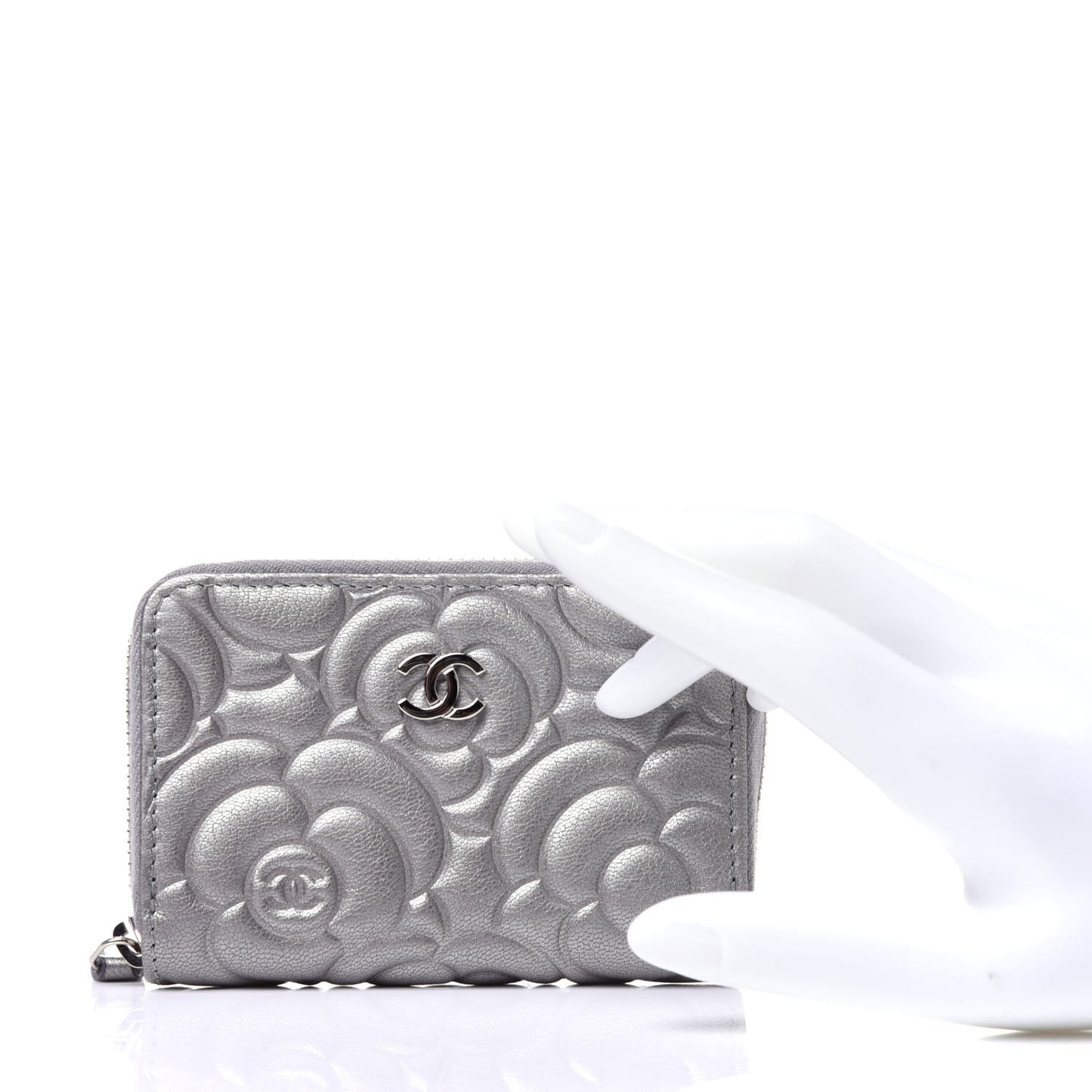 Goatskin Camellia Embossed Zip Coin Purse Silver