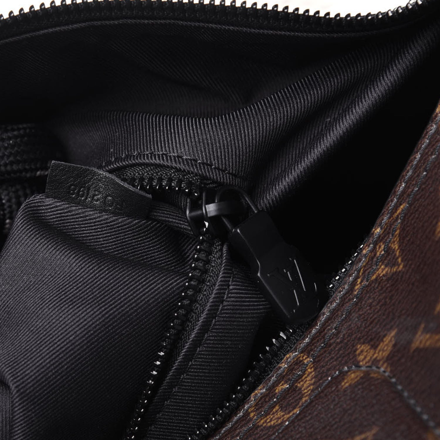 Louis Vuitton Monogram Glaze Keepall Bandouliere 50 18 of 19