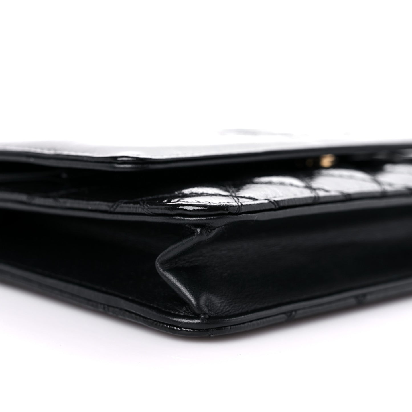 Shiny Aged Calfskin Quilted CC Wallet On Chain WOC Black