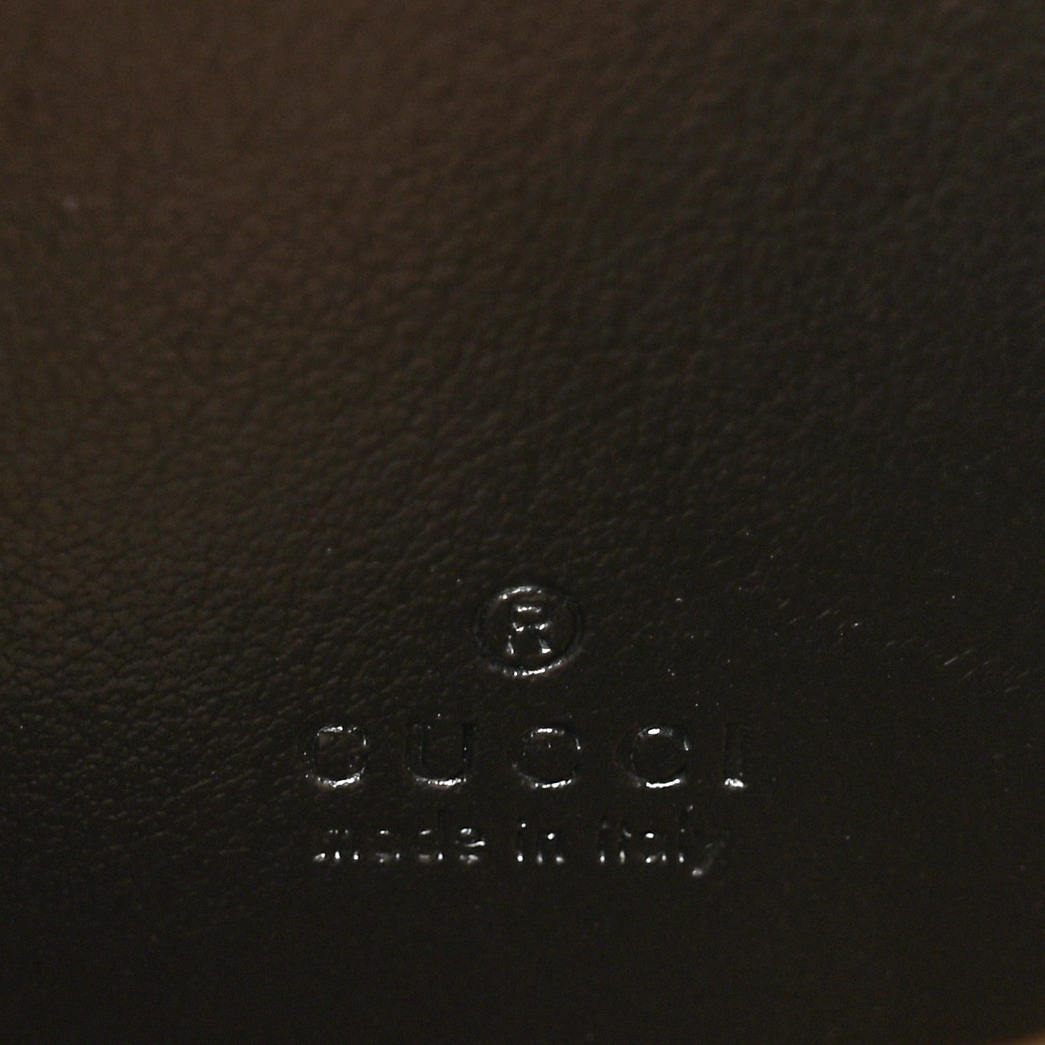 Gucci Calfskin Matelasse GG Marmont Round Wrist Wallet Black 6 of 9