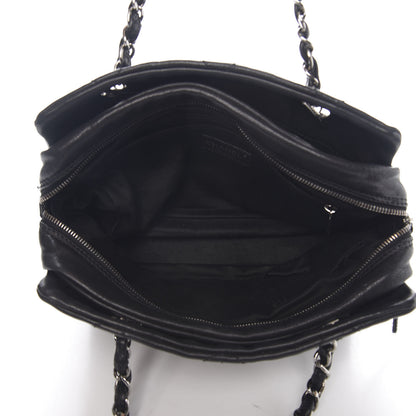 Chanel Calfskin Small Diamond Stitch Tote Black 4 of 10