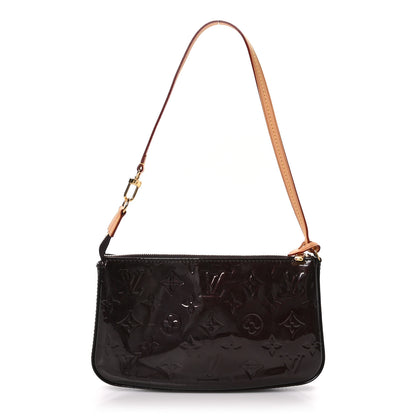 Louis Vuitton Vernis Pochette Accessories NM Amarante 1 of 10