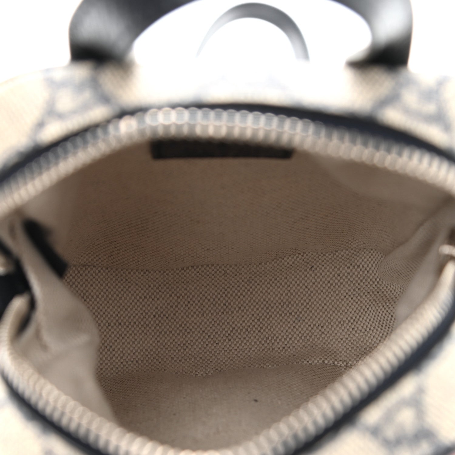 Gucci GG Supreme Monogram Textured Dollar Calfskin Web Mini Ophidia Double Zip Messenger Bag Beige Blue 4 of 9