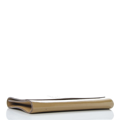 Saint Laurent Textured Patent Calfskin Monogram Large Belle De Jour Clutch Beige 4 of 15