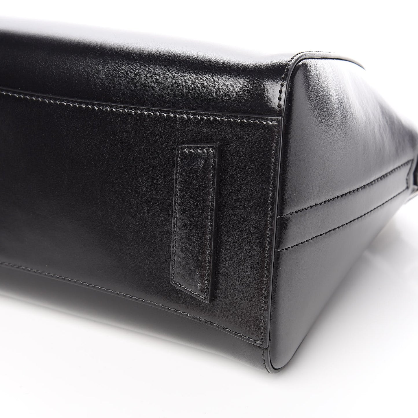Shiny Lord Calfskin Small Antigona Black