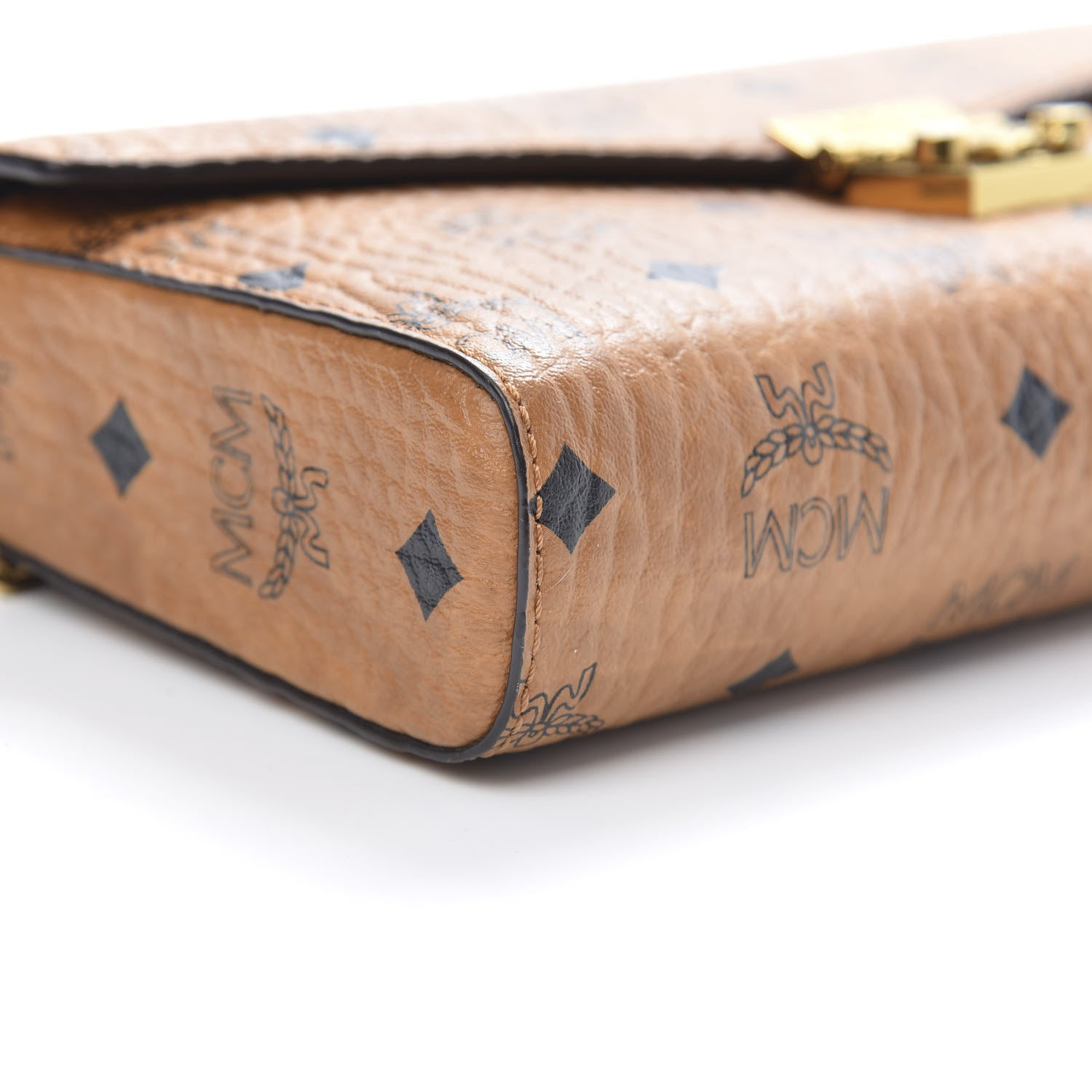MCM Visetos Millie Wallet On Chain Cognac 9 of 10