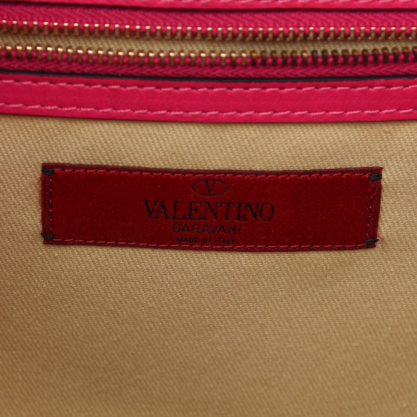 Vitello Large Glam Lock Rockstud Flap Pop Fuxia