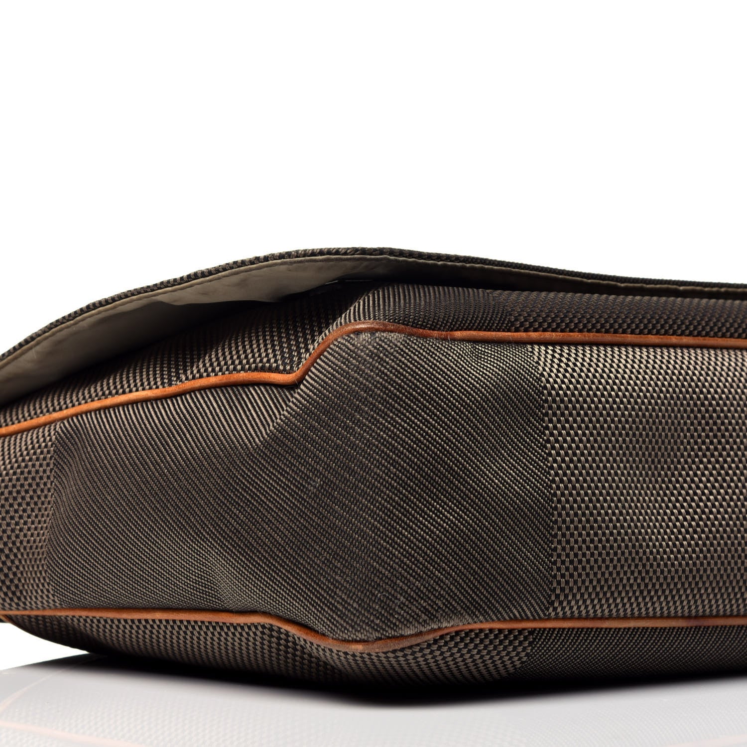 Louis Vuitton Damier Geant Messenger Bag Terre 8 of 9