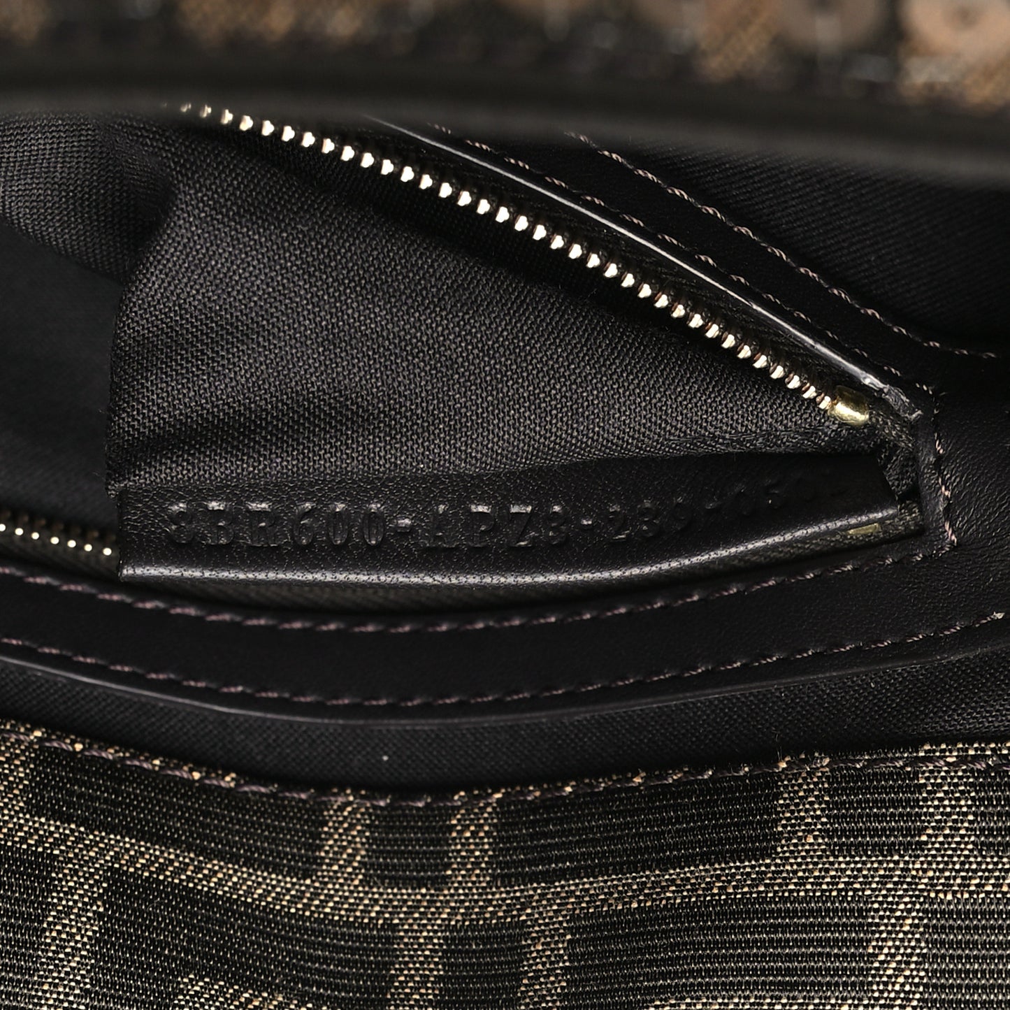 Fabric Jacquard Paillettes Vitello Seta FF Baguette Testa di Moro Real Ebano