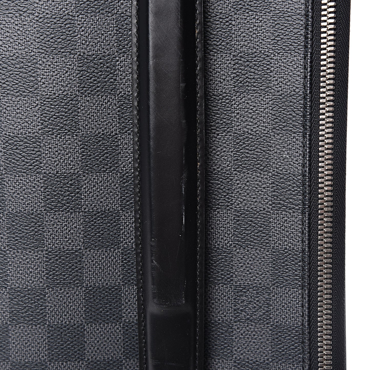 Damier Graphite Pegase 55