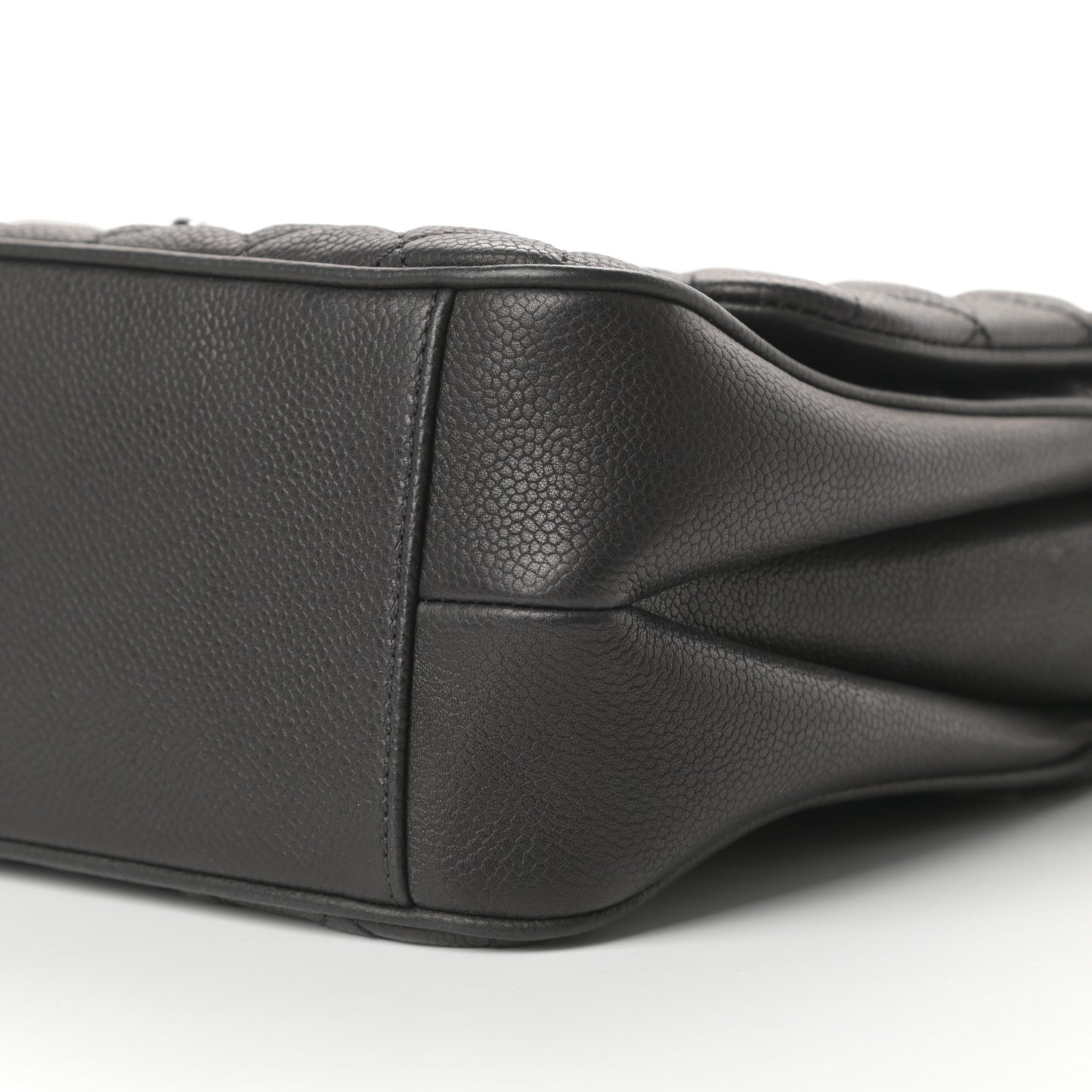 Caviar Quilted Medium Rock In Rome Single Flap Black