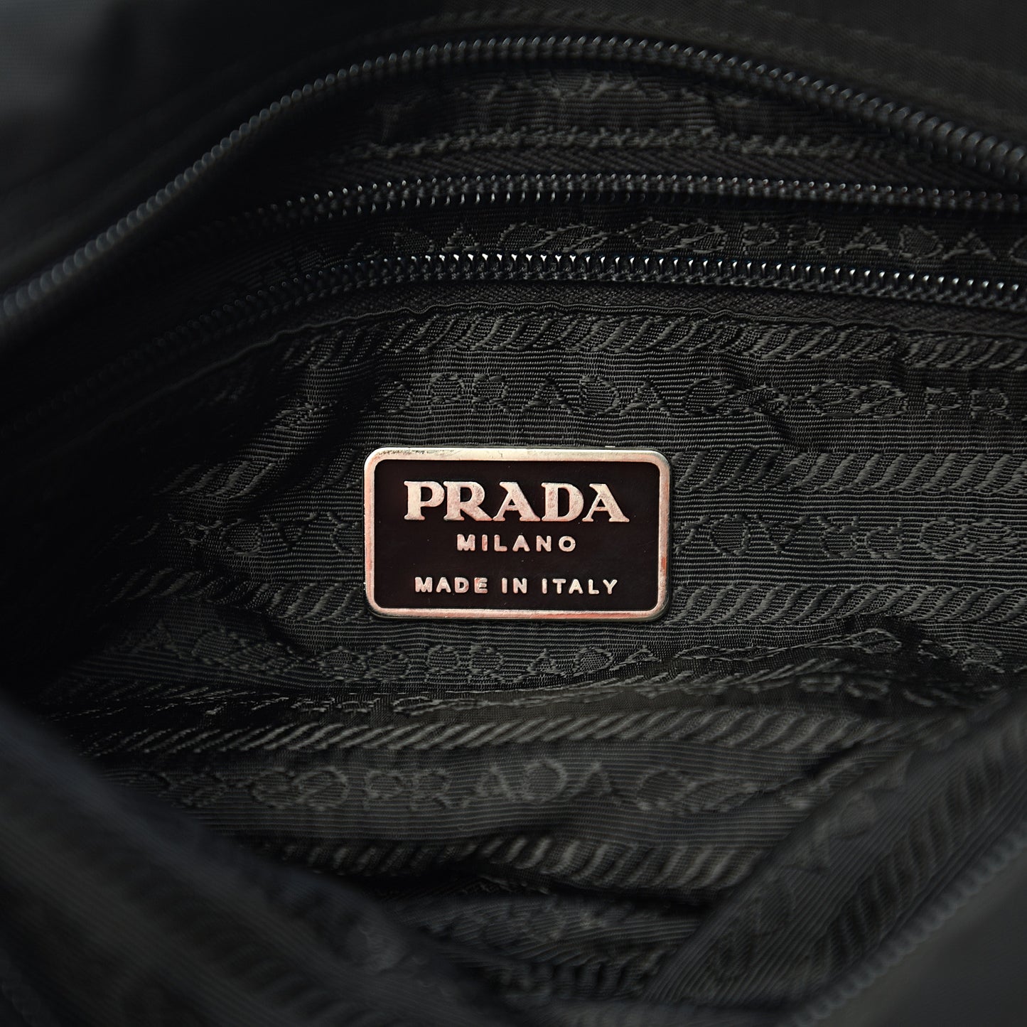 Nylon Vela Sport Messenger Bag Black