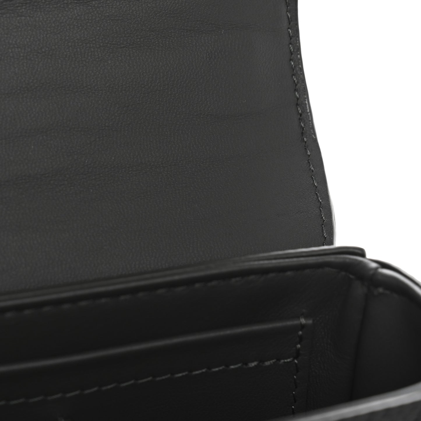 Epi Twist Shoulder Bag MM Etain