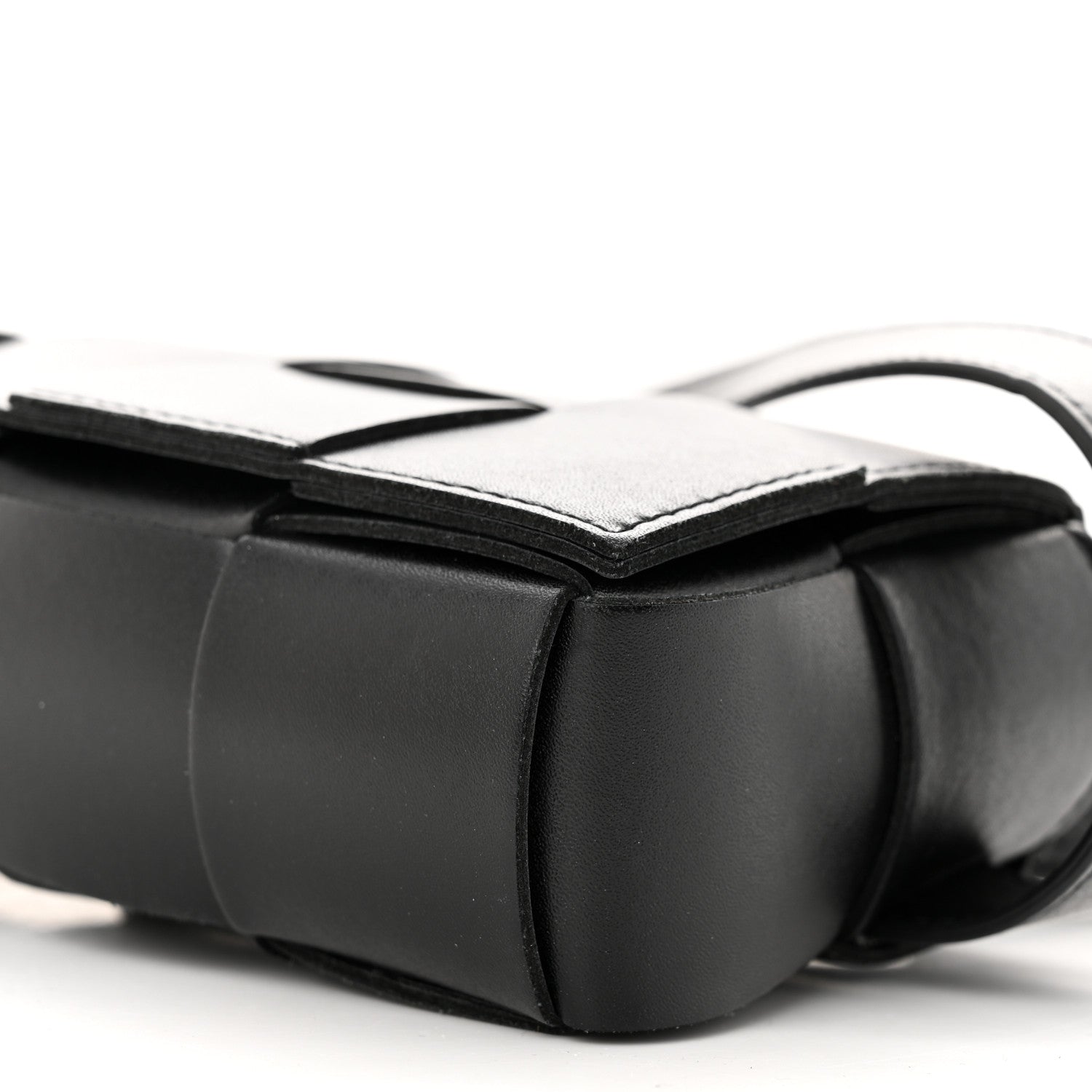 Bottega Veneta Nappa Maxi Intreccio The Belt Cassette Bag Black 9 of 9