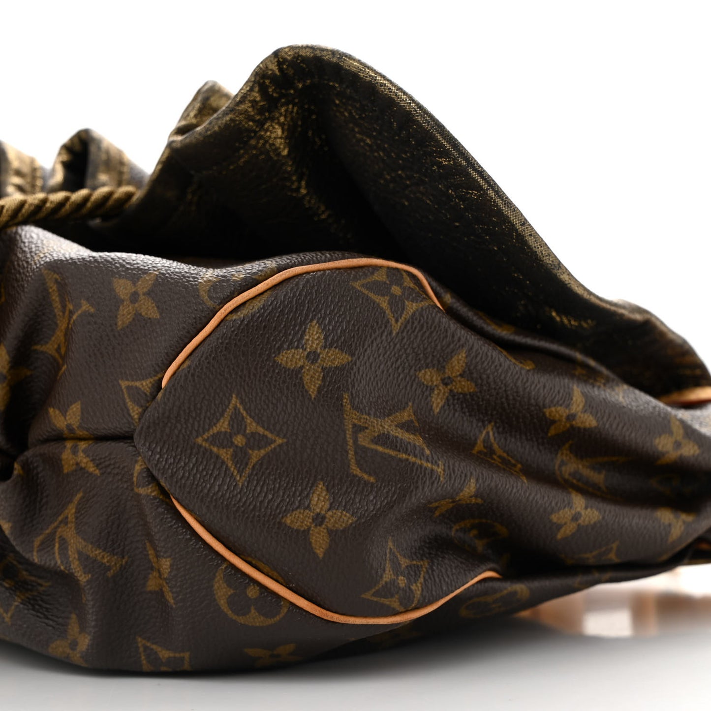 Monogram Kalahari PM