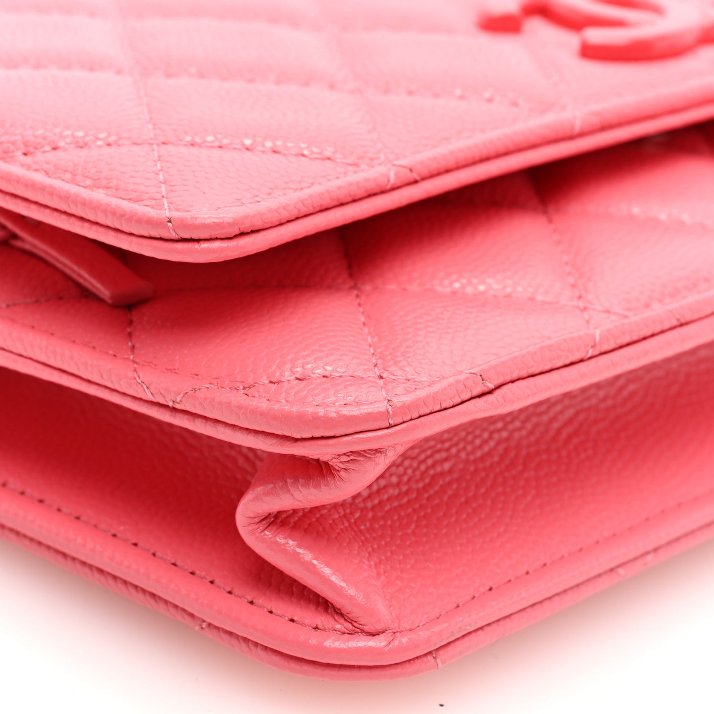 Caviar Quilted My Everything Wallet On Chain WOC Pink