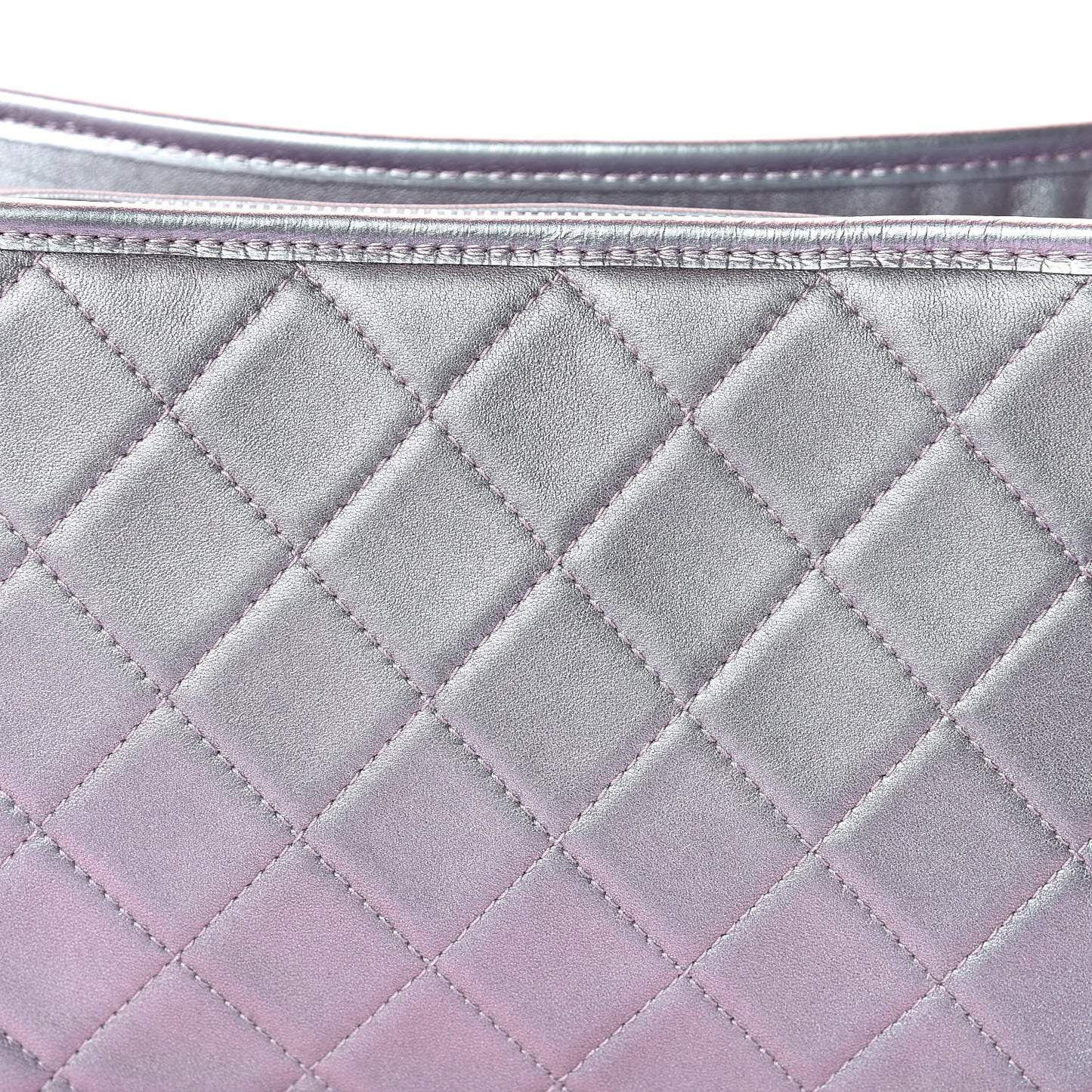 Iridescent Lambskin Calfskin Quilted Medium Gabrielle Hobo Light Purple