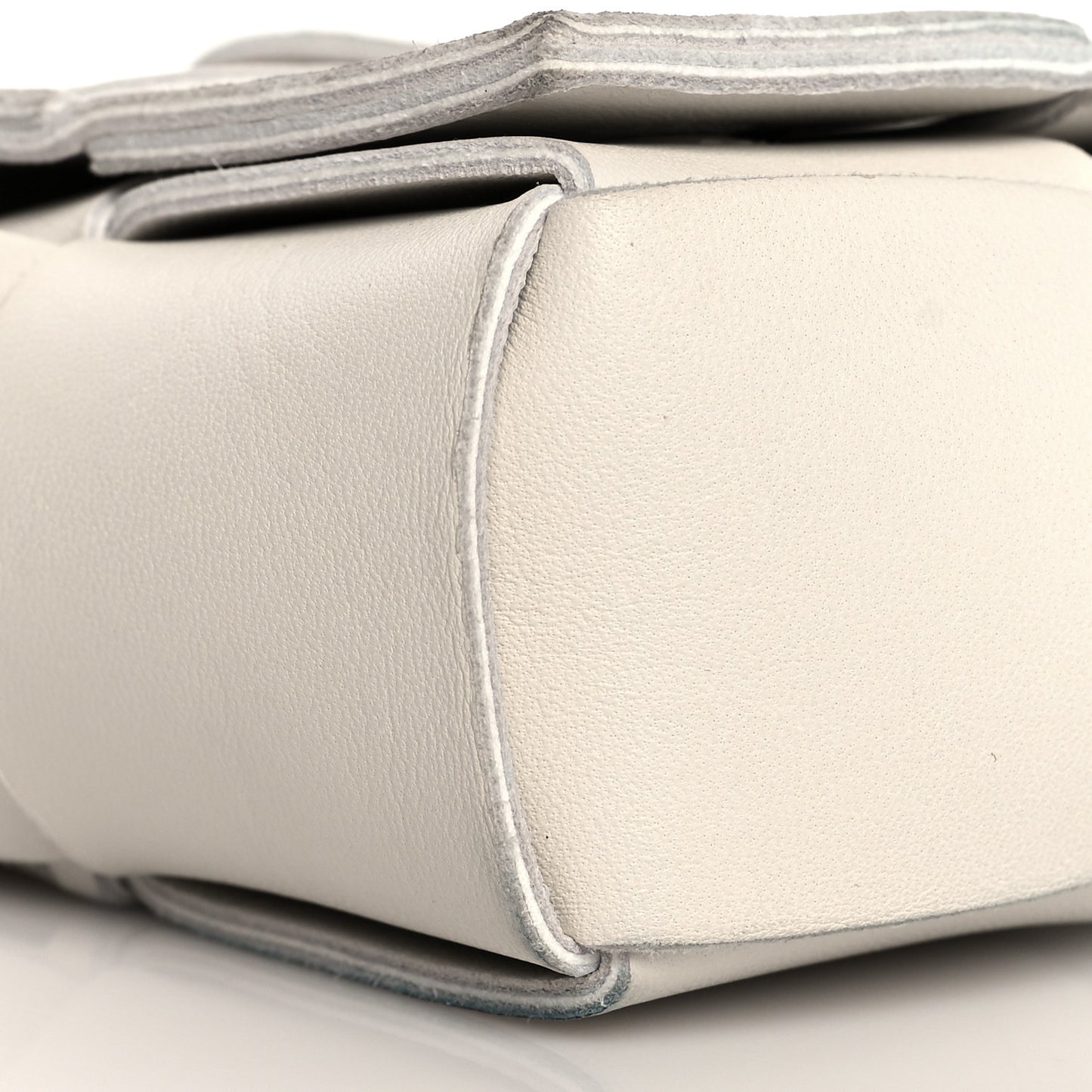 Nappa Maxi Intreccio The Belt Cassette Bag White