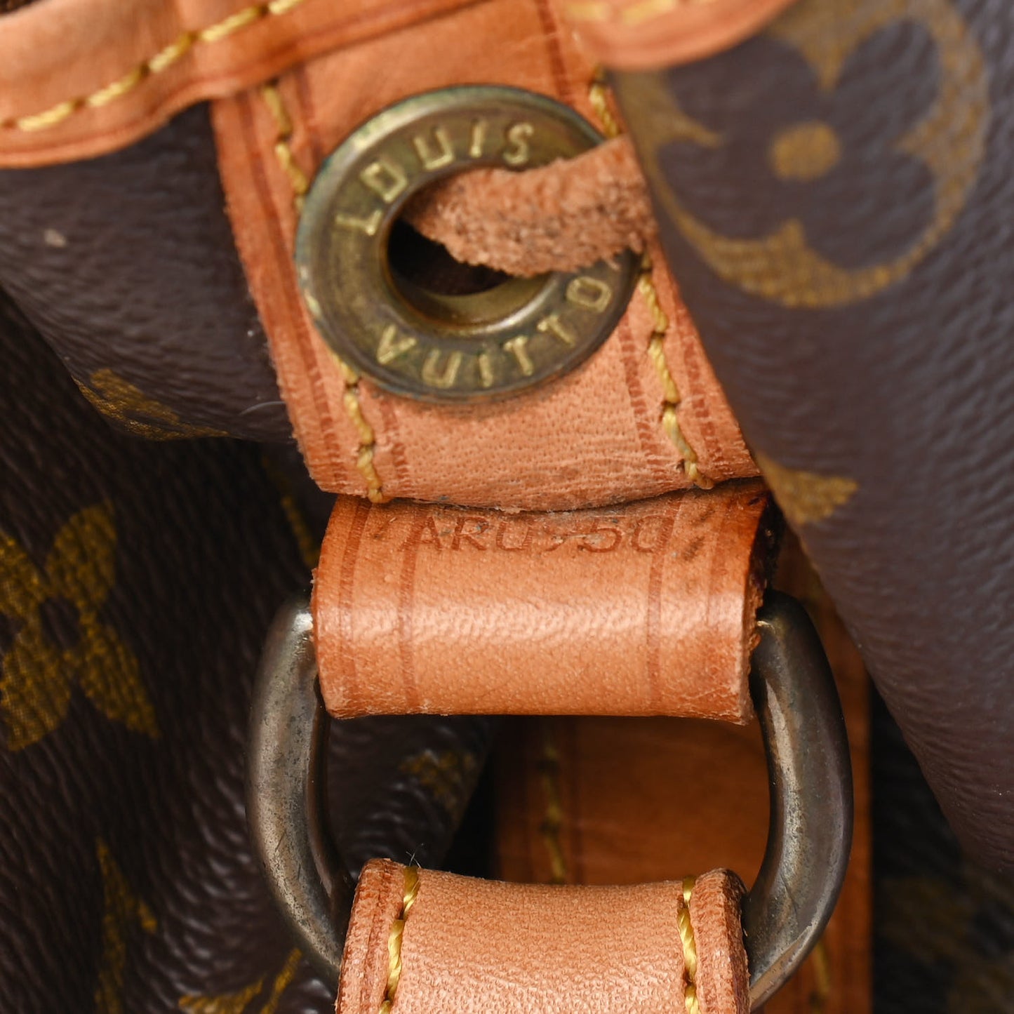 Monogram Noe