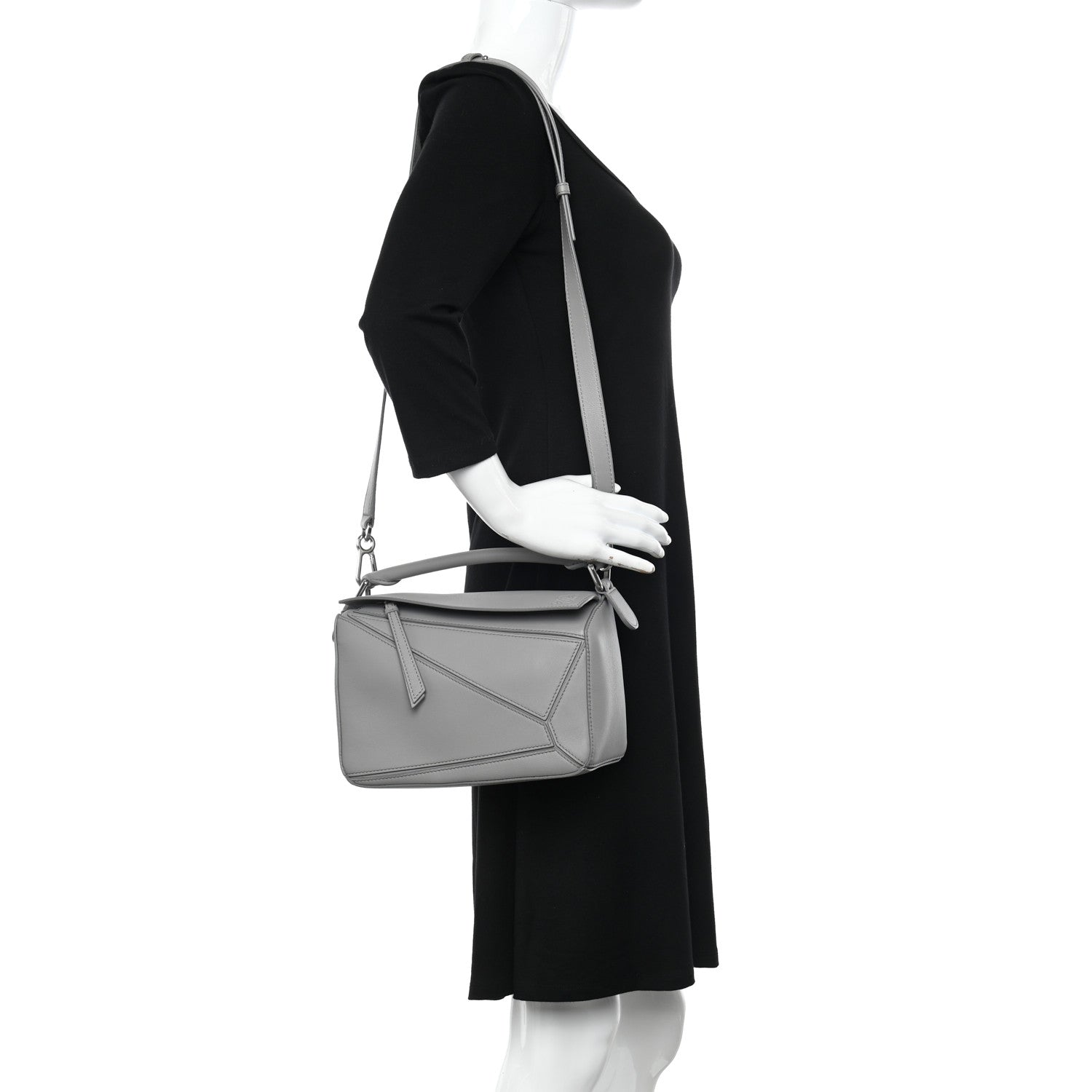 Loewe Calfskin Small Puzzle Bag Pearl Grey 2 of 10
