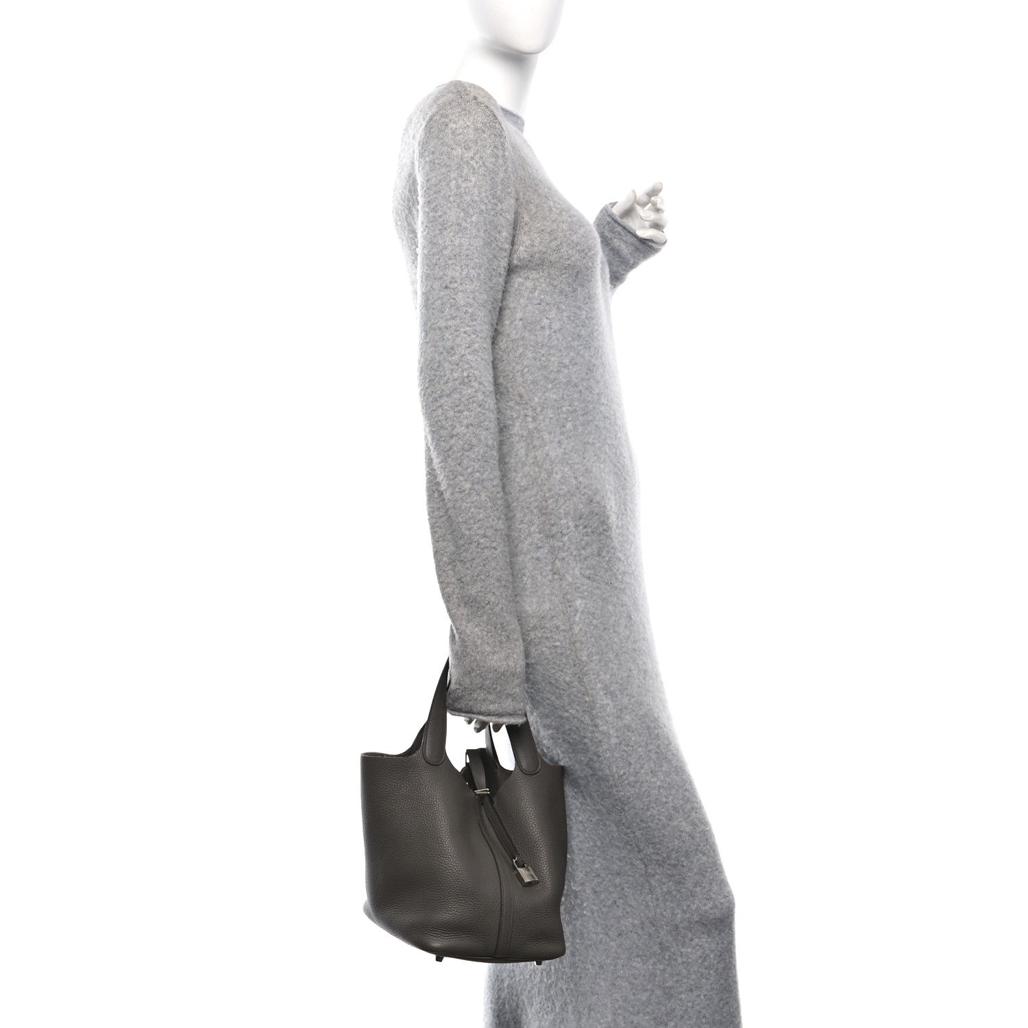 Hermes Taurillon Clemence Picotin Lock 22 MM Gris Asphalte 2 of 10